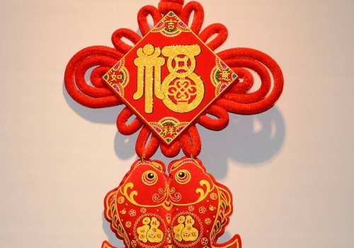 大年初一穿什么颜色衣服好 能穿白色衣服吗