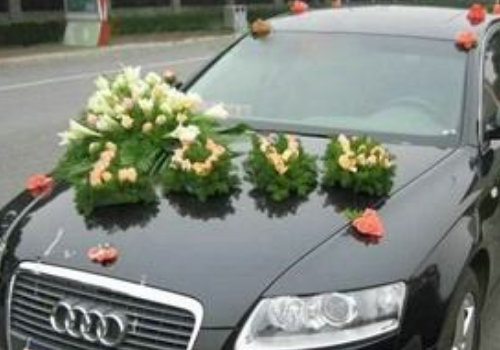 结婚女方上轿礼下轿礼是谁给 新人下车顺序是怎样的