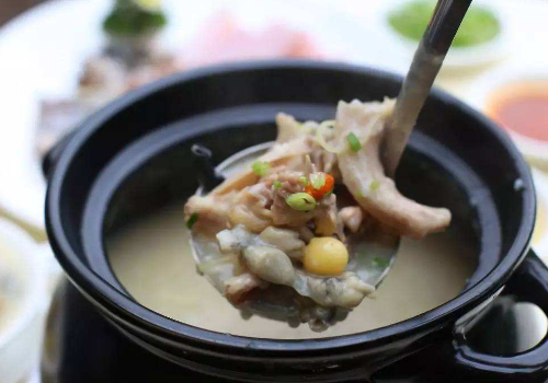 赤练蛇有毒吗 能吃吗