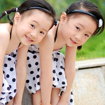生双胞胎有危险吗 决于男方还是女方