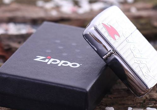 zippo打火机初次使用方法 能吹灭吗