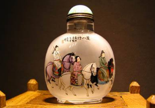 内画鼻烟壶价格多少 马少宣鼻烟壶价格多钱