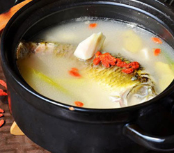产后下奶食谱 保证每天的营养摄入