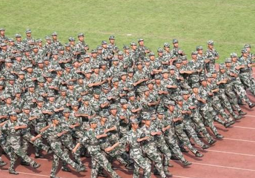 大学军训什么时候开始 一般几点到几点