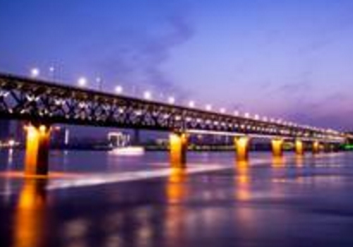 8月份去武汉旅游天气怎么样 穿什么衣服