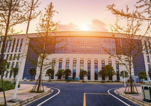成都理工大学怎么样 是一本吗