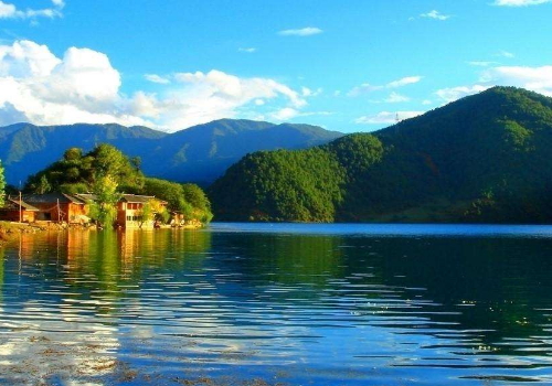 4月份去丽江旅游天气怎么样 穿什么衣服鞋子